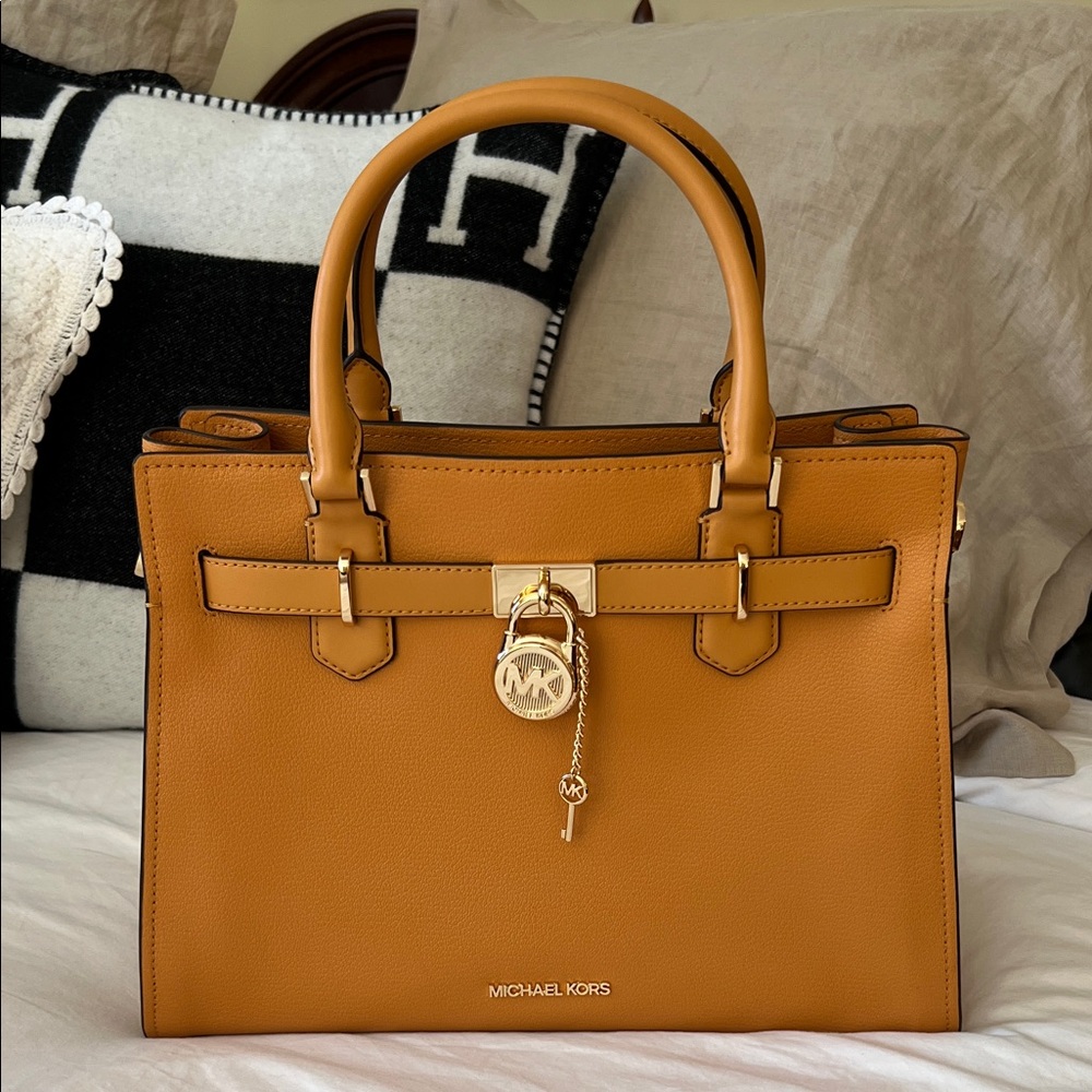 Michael Kors Hamilton Medium